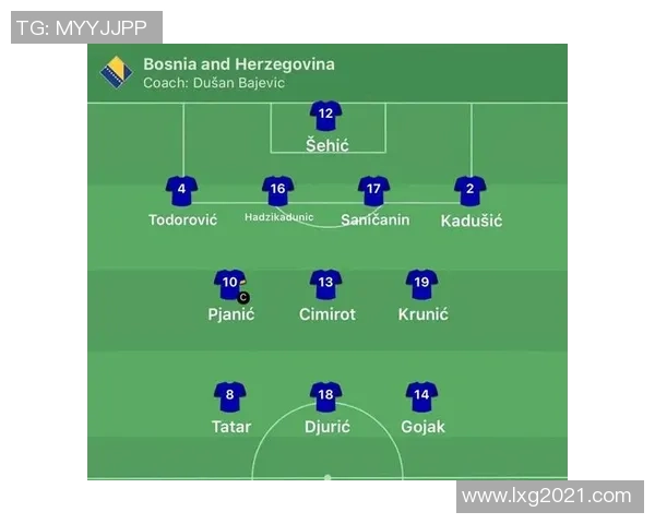 武汉篮球队与南京篮球队赛后复盘分析灵活性表现与战术调整探讨